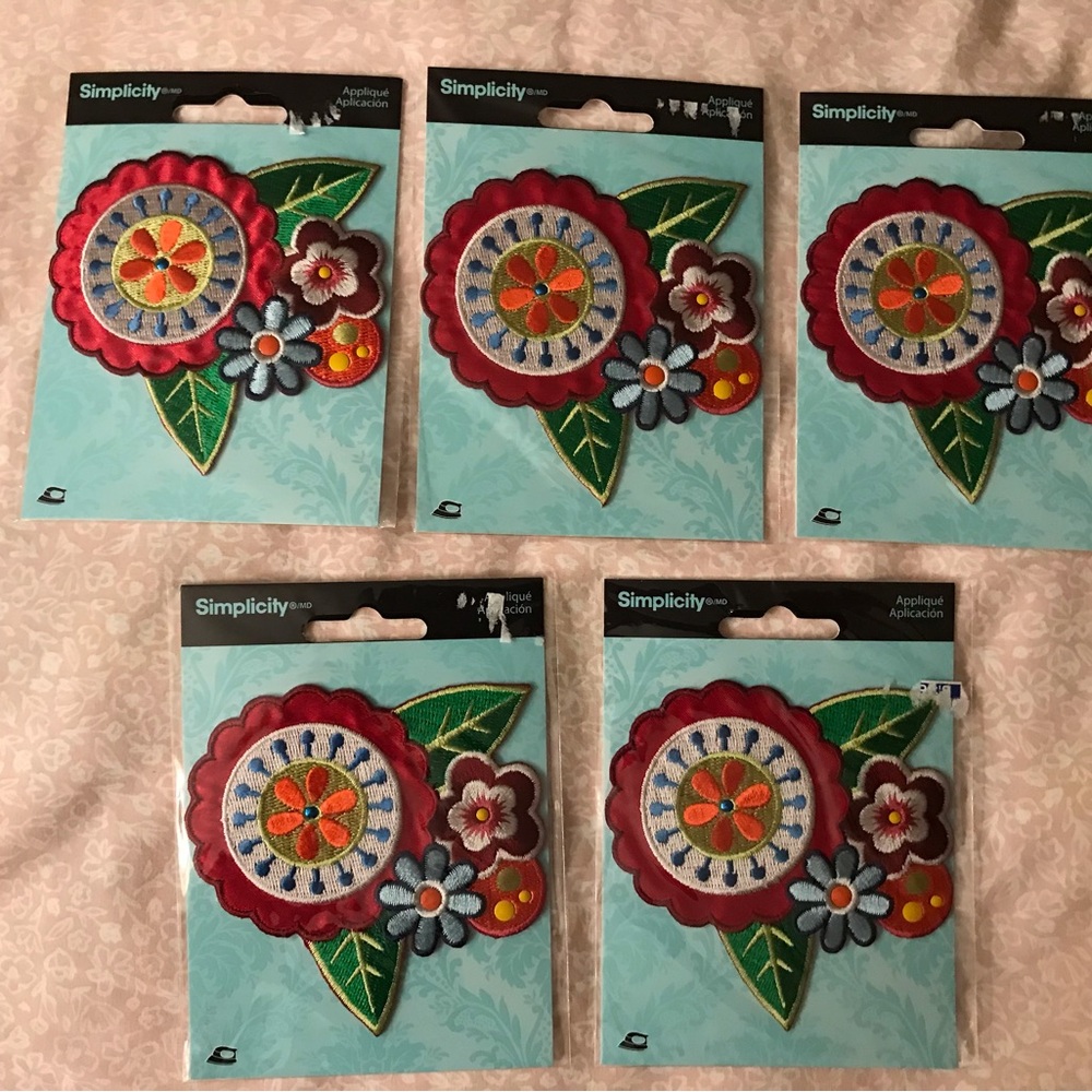 Simplicity Floral Appliqué iron on Patch lot 5 jean hat purse decor